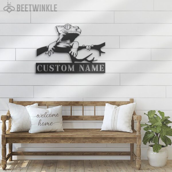 Custom-Crested-Gecko-Metal-Wall-Art-LED-Light-1