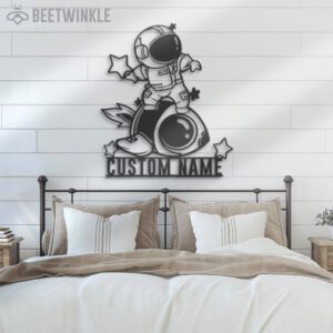 Custom-Cute-Space-Astronaut-Metal-Wall-Art-LED-Light-3