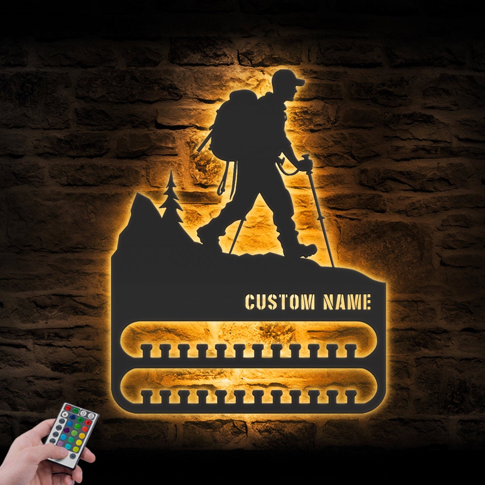 Custom-Hiking-Medal-Hanger-With-Led-Light_3