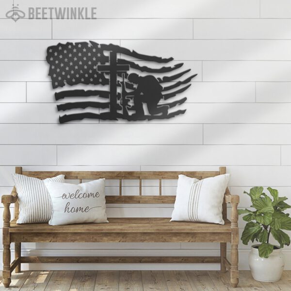 US-Soldier-Kneeling-Praying-At-Memorial-Cross-Metal-Wall-Art-Led-Light-4